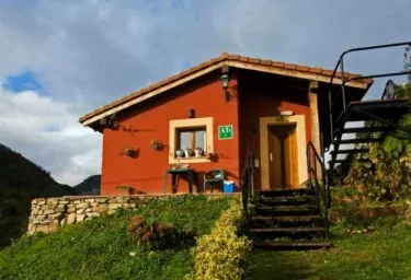Casas Colgadas del Cares