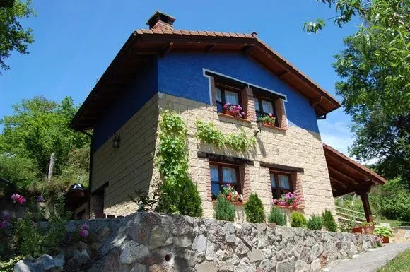 Casa Rural El Esguil