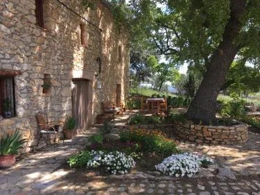 Masía Sales de Baix